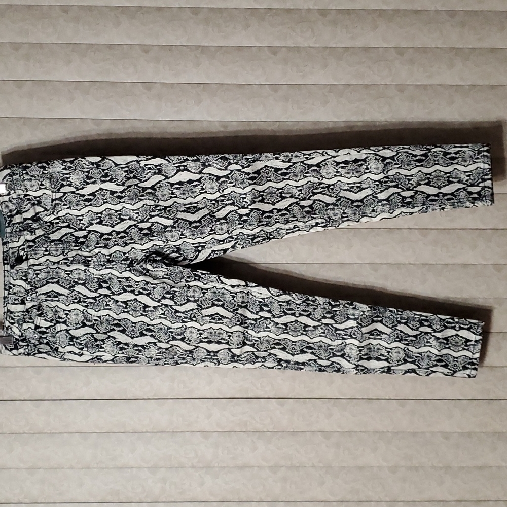 Wild Fable High-Rise Animal Print Skinny Jeans 8